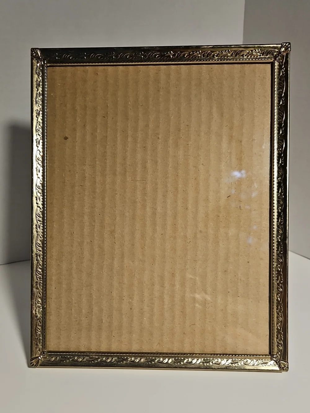 Vintage Ornate Gold Picture Frame - Elegant Home Accent